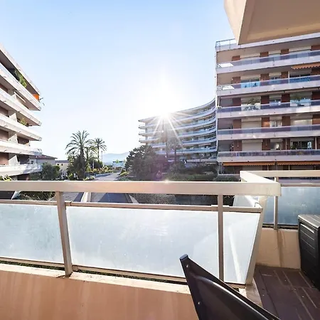 Appartement Stunning Sea View 2 Bedroom In